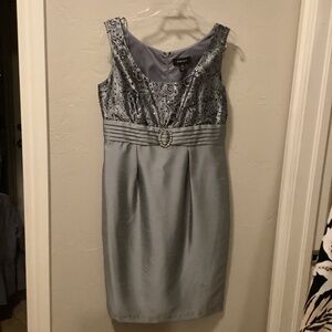 R&M Richards women’s dress  size 10. Used.